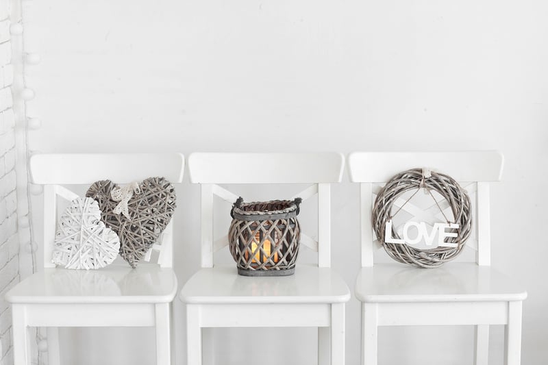 Vintage chic decor
